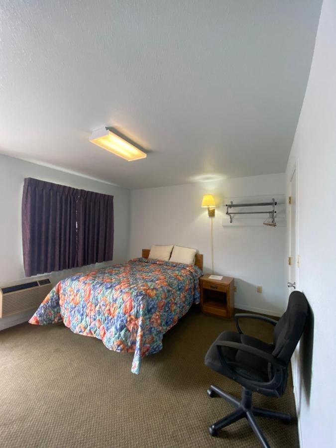 Regency Inn Comanche Exterior foto